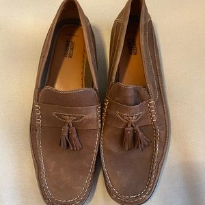 Johnston & Murphy Suede men’s loafer